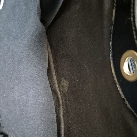 Yves SAINT Laurent, River Gauche,patent Leather Catwalk Flap Bag - Picture 9 of 11